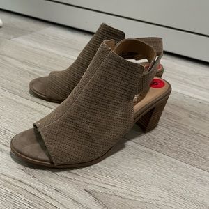 Franco sarto. Size 6